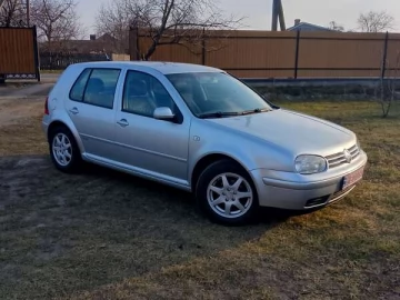 Авто Volkswagen Golf 2003 № 7214129