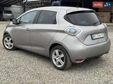 Авто Renault Zoe 2015 № 7214333