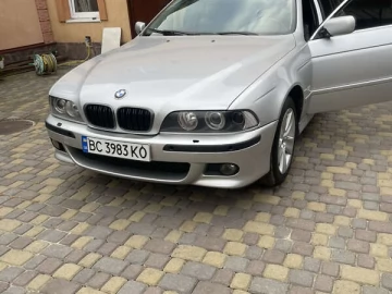 Авто BMW 5 Series 2001 № 7215509