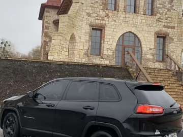Авто Jeep Cherokee 2013 № 7216118