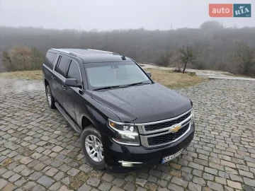 Авто Chevrolet Suburban 2016 № 7218395
