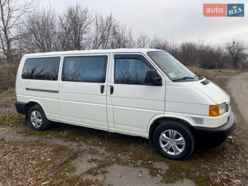 Авто Volkswagen Transporter 2002 № 7220810
