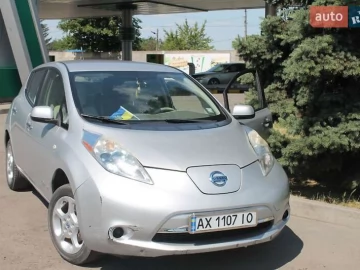 Авто Nissan Leaf 2011 № 7221166