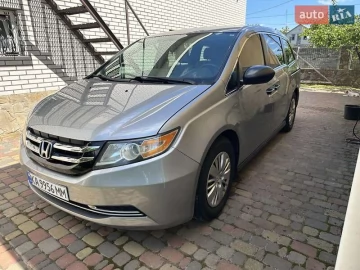 Авто Honda Odyssey 2016 № 7221317