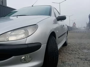 Авто Peugeot 206 2000 № 7221676
