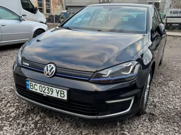 Авто Volkswagen E-Golf 2015 № 7222370