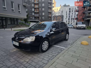 Авто Volkswagen Golf 2004 № 7222803