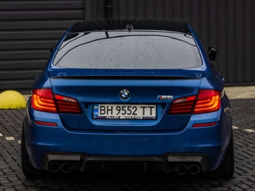 Авто BMW M5 2012 № 7223345