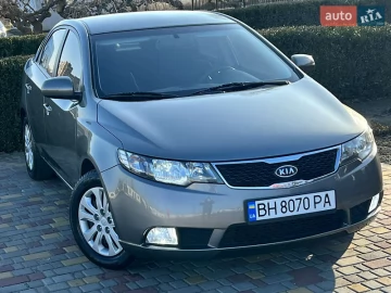 Авто KIA Cerato 2012 № 7225102