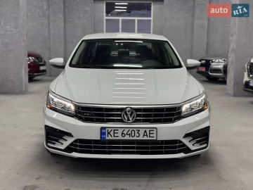 Авто Volkswagen Passat 2017 № 7225273