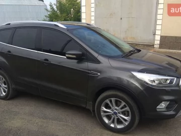 Авто Ford Kuga 2019 № 7226927