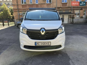 Авто Renault Trafic 2015 № 7226934