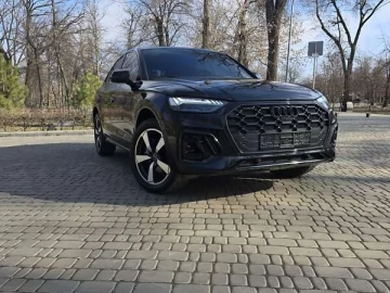 Авто Audi Q5 2023 № 7227193