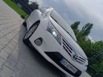 Авто Toyota Avensis 2011 № 7229344