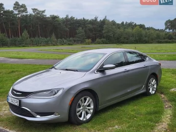 Авто Chrysler 200 2014 № 7229371