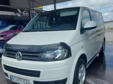 Авто Volkswagen Transporter 2012 № 7230177