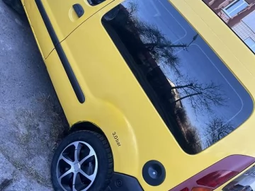 Авто Renault Kangoo 2000 № 7231414