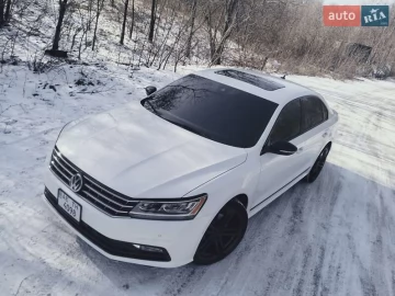 Авто Volkswagen Passat 2018 № 7232832