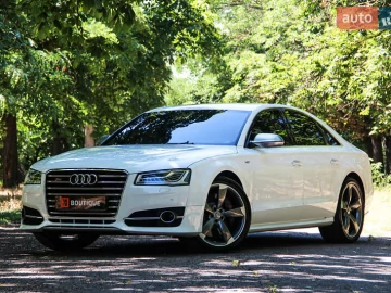 Авто Audi S8 2014 № 7232924
