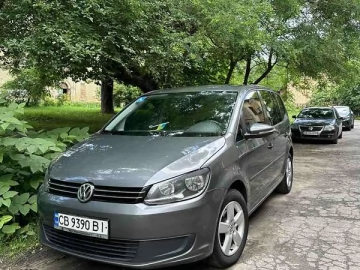Авто Volkswagen Touran 2012 № 7236259