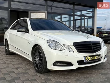 Авто Mercedes E-Class 2012 № 7237445