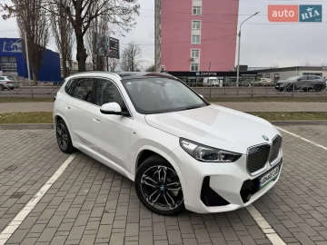 Авто BMW Ix1 2025 № 7237852
