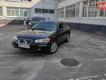 Авто Toyota Camry 2000 № 7238596