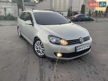 Авто Volkswagen Golf 2010 № 7238718