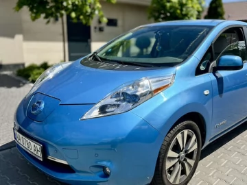 Авто Nissan Leaf 2013 № 7240077