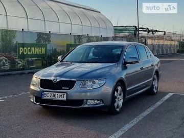 Авто Skoda Superb 2011 № 7240287