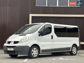 Авто Renault Trafic 2011 № 7240393