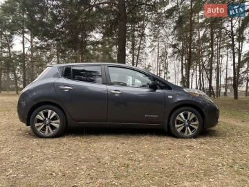 Авто Nissan Leaf 2013 № 7241467