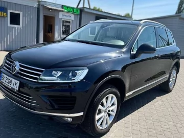 Авто Volkswagen Touareg 2015 № 7241657