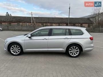 Авто Volkswagen Passat 2016 № 7242273