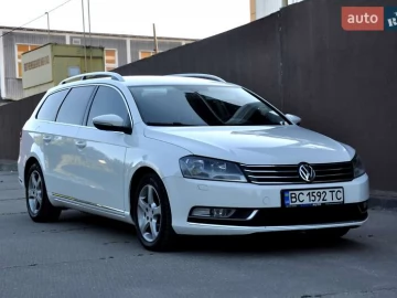Авто Volkswagen Passat 2010 № 7242833