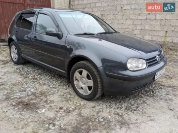 Авто Volkswagen Golf 2000 № 7243143