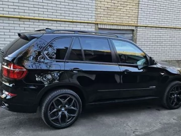 Авто BMW X5 2010 № 7243379