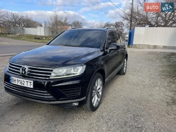 Авто Volkswagen Touareg 2015 № 7244639