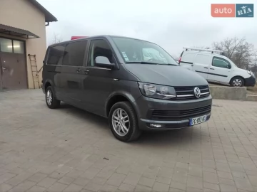 Авто Volkswagen Transporter 2019 № 7244643
