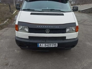 Авто Volkswagen Transporter 2000 № 7244836