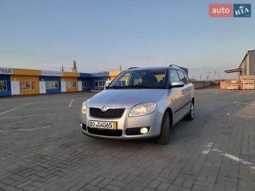 Авто Skoda Fabia 2010 № 7246753