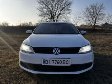 Авто Volkswagen Jetta 2014 № 7246908