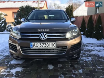 Авто Volkswagen Touareg 2010 № 7247343