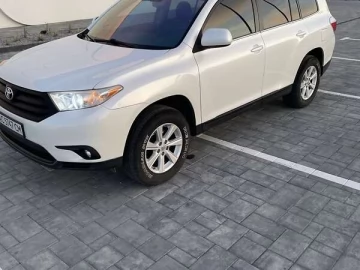Авто Toyota Highlander 2013 № 7247429