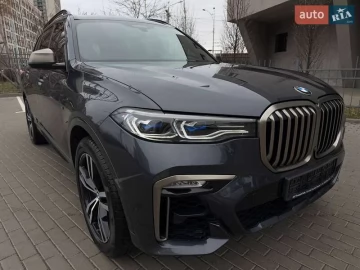 Авто BMW X7 2021 № 7247645
