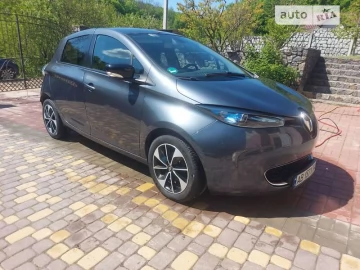 Авто Renault Zoe 2017 № 7248104