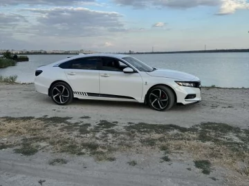 Авто Honda Accord 2018 № 7248464