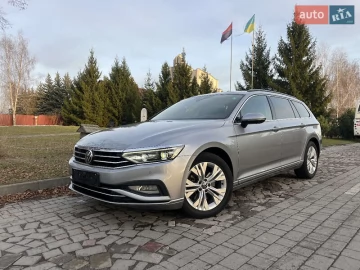 Авто Volkswagen Passat 2021 № 7249935