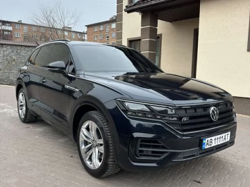 Авто Volkswagen Touareg 2020 № 7250087