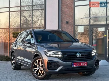 Авто Volkswagen Touareg 2019 № 7251490